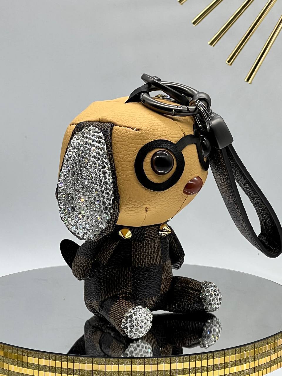 Louis Vuitton Dog Bag Charm / Keychain Μπρελόκ