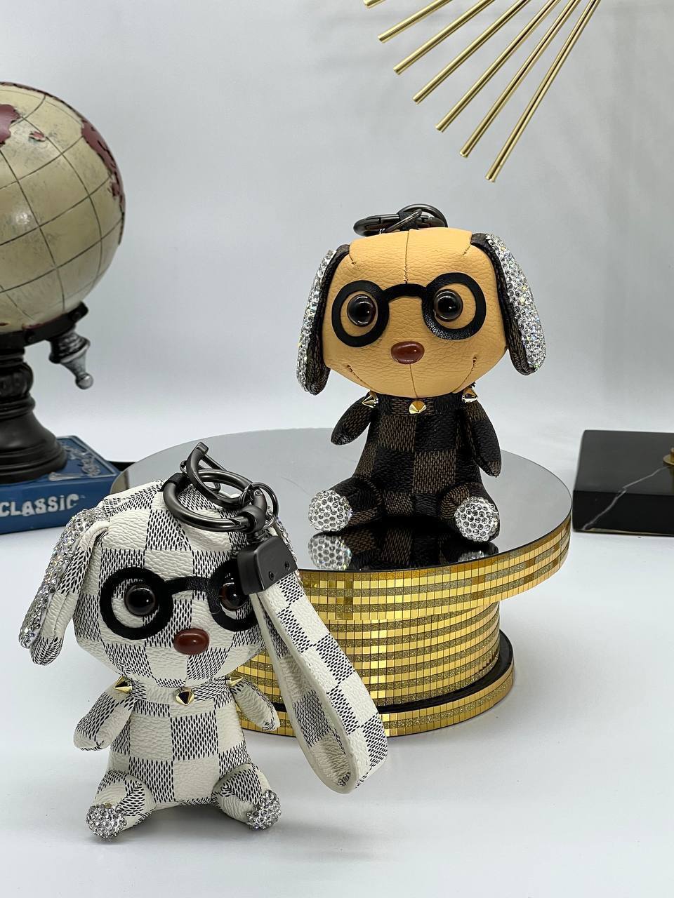 Louis Vuitton Dog Bag Charm / Keychain Μπρελόκ