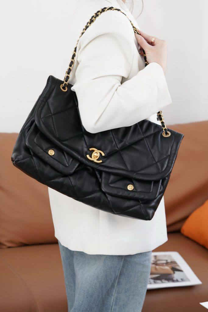 Chanel 25 Maxi Flap Bag