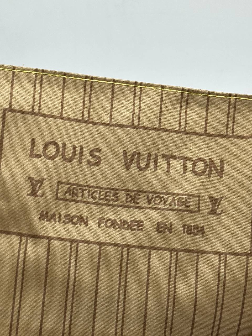 Louis Vuitton Neverfull Tote Bag - Jeans