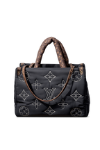 Louis Vuitton Pillow OnTheGo Tote Monogram - Μαύρη με λευκό Monogram
