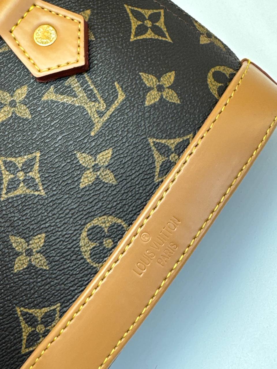 Louis Vuitton Alma - Small