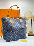 Louis Vuitton Neverfull Tote Bag - Jeans