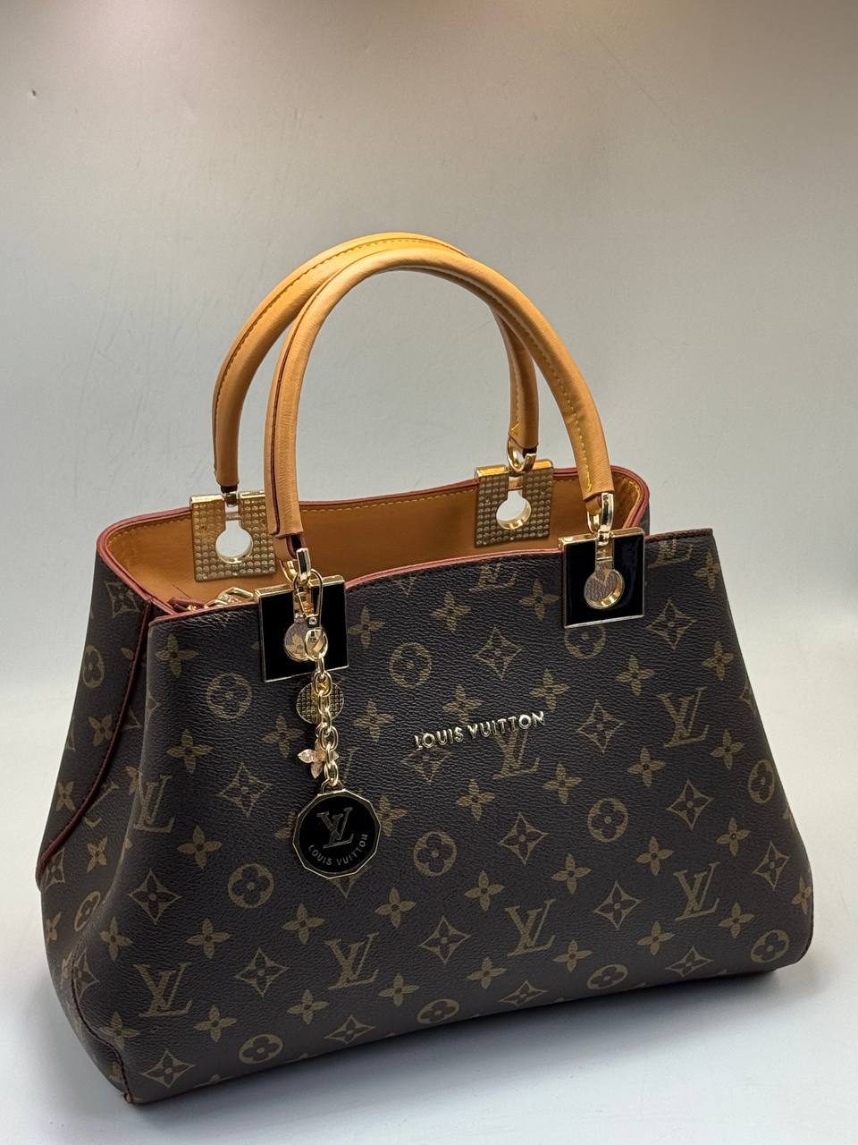 Louis Vuitton Τσάντα Monogram με Λουράκι