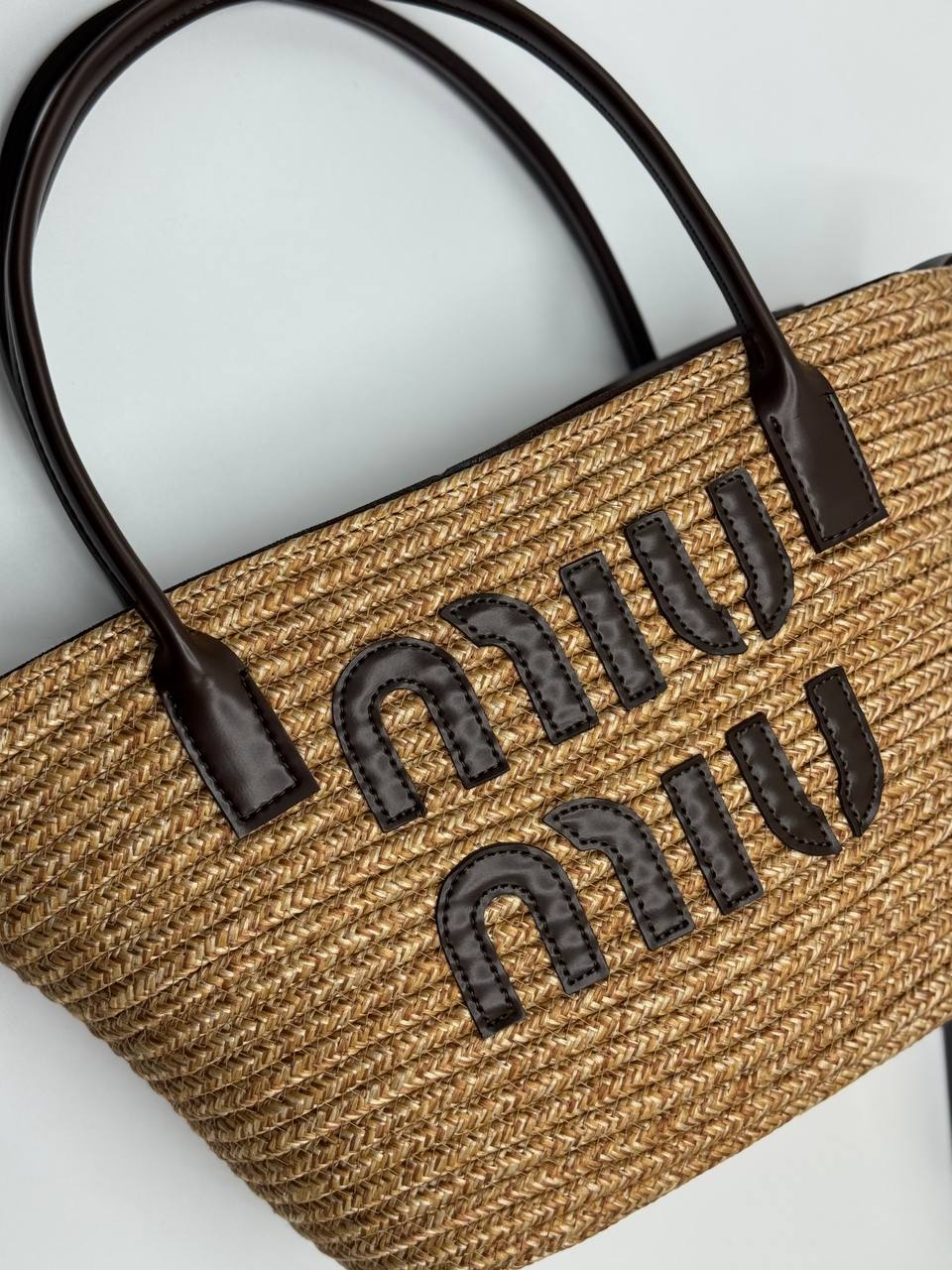 Miu Miu  Ψάθινη Καλοκαιρινη Tote Bag