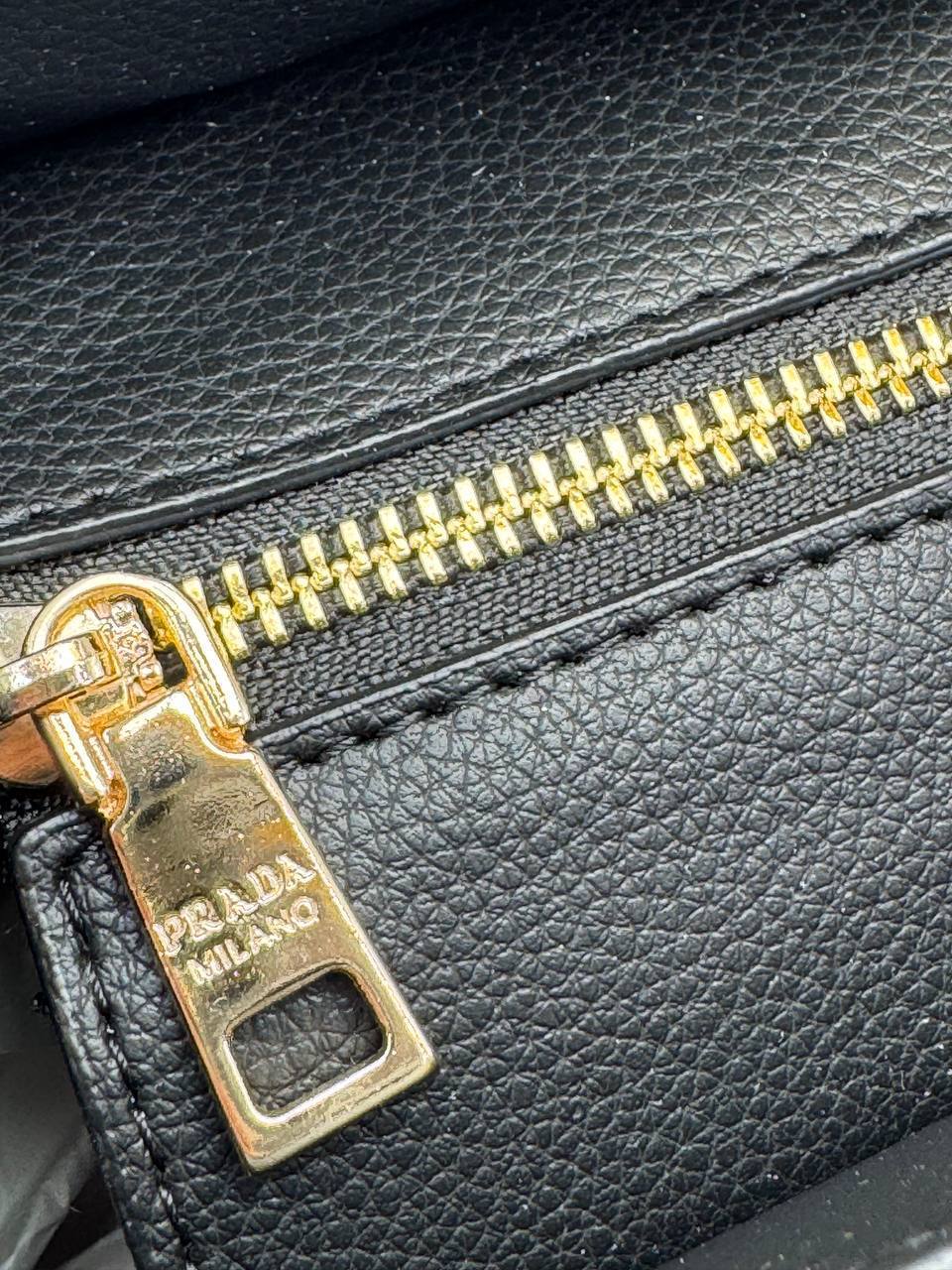 Prada Saffiano - Black